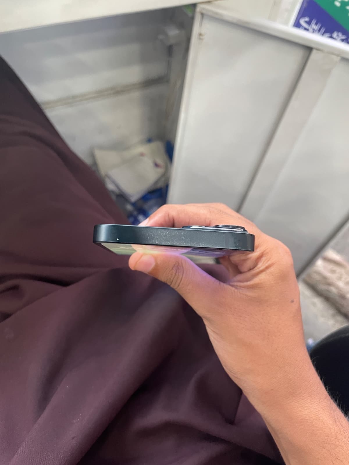 Apple iPhone 14 128GB in Midnight — photo 4