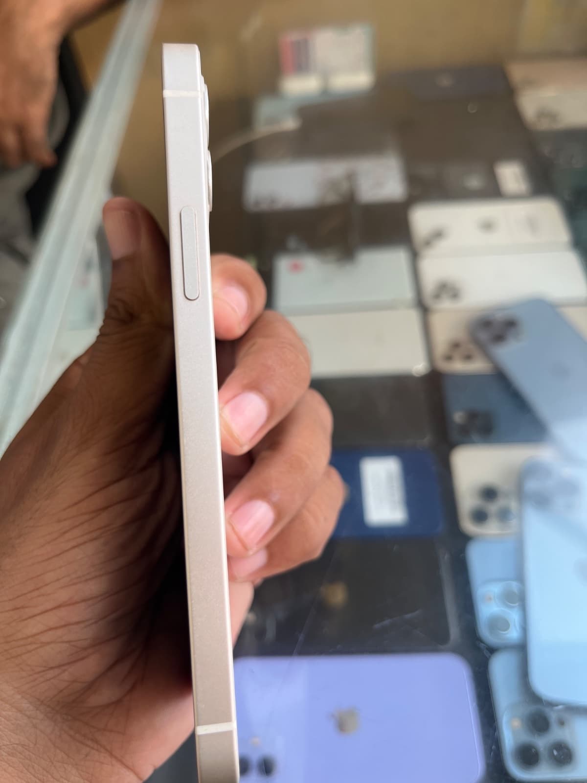 Apple iPhone 12 256GB in White — photo 3