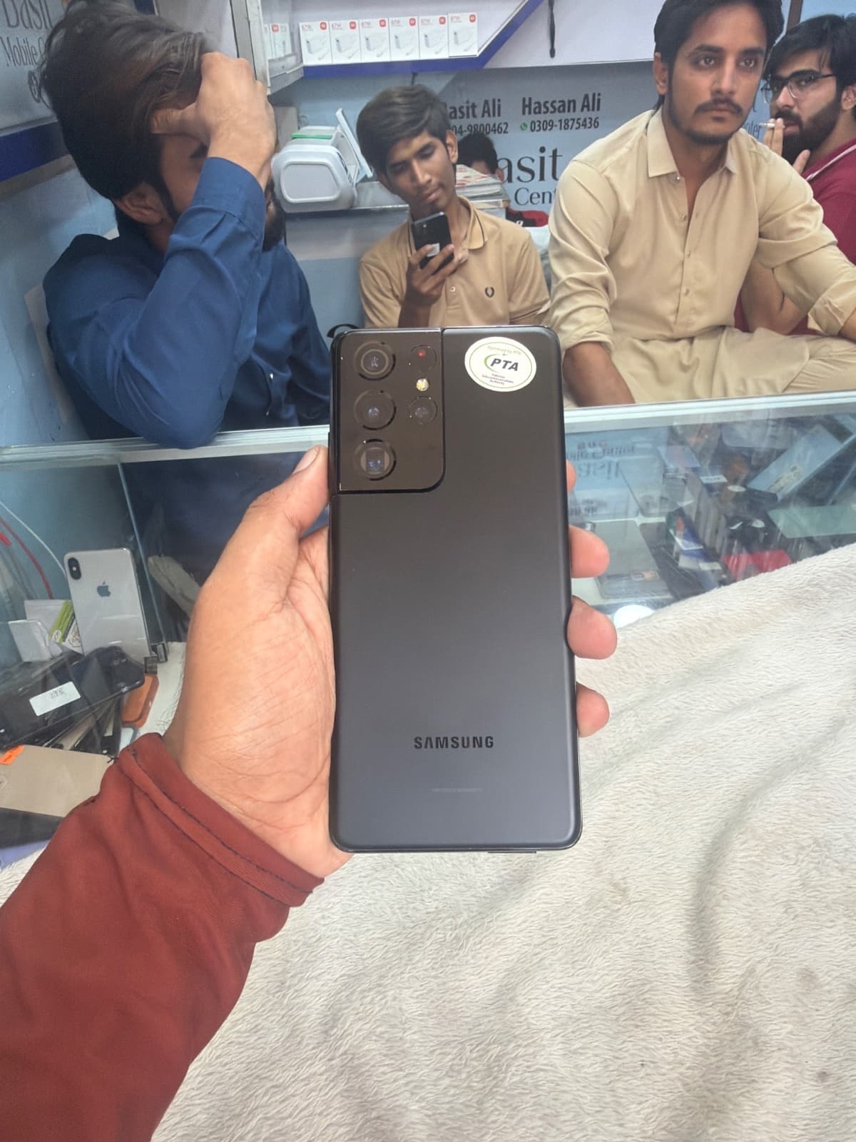 Galaxy S21 Ultra · 12GB / 128GB
