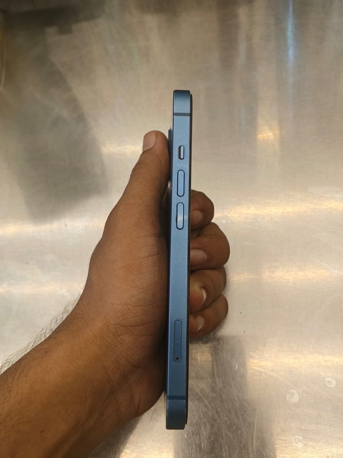 iPhone 13 mini · 128GB