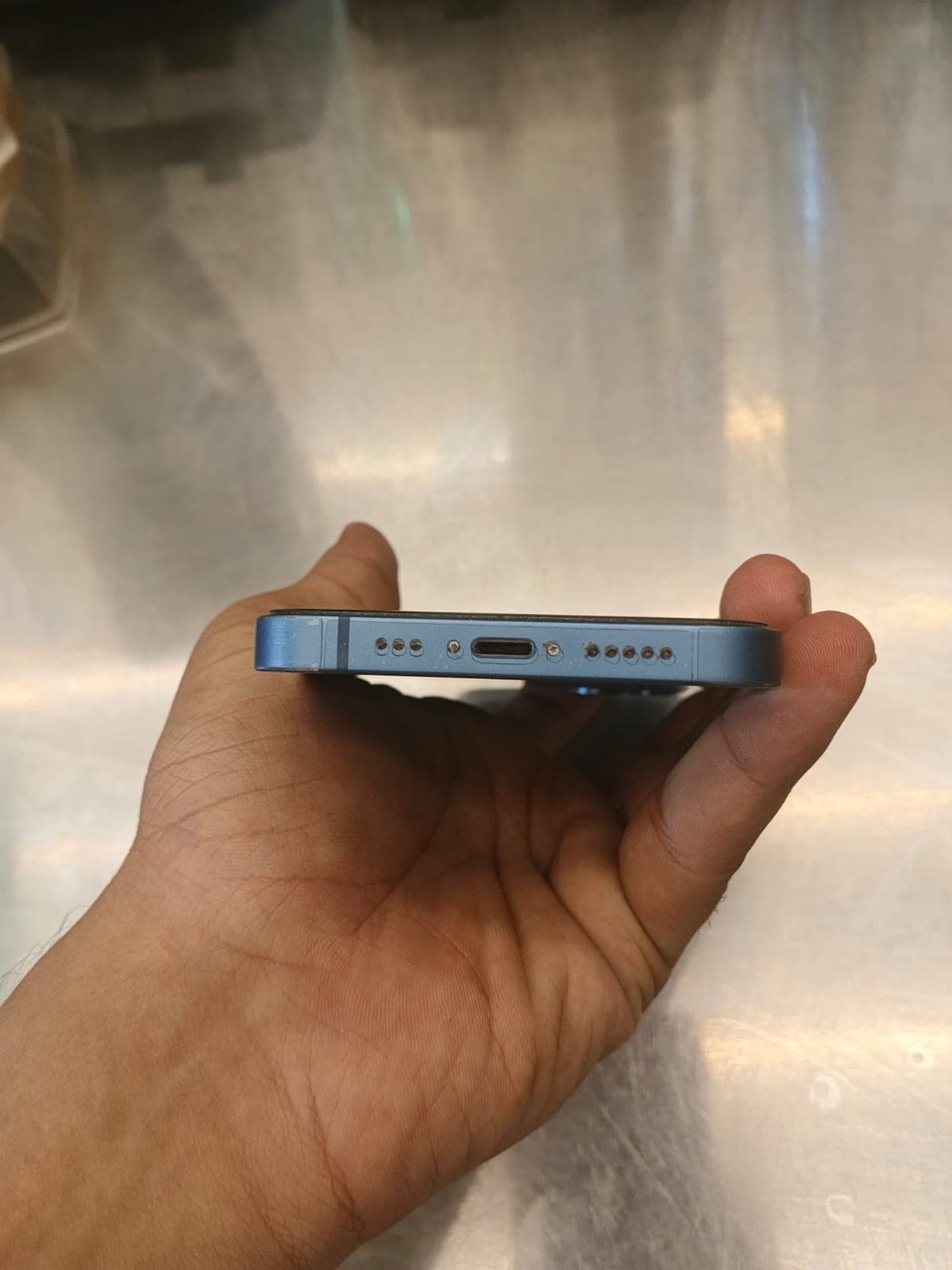 Apple iPhone 13 mini 128GB in Blue — photo 5