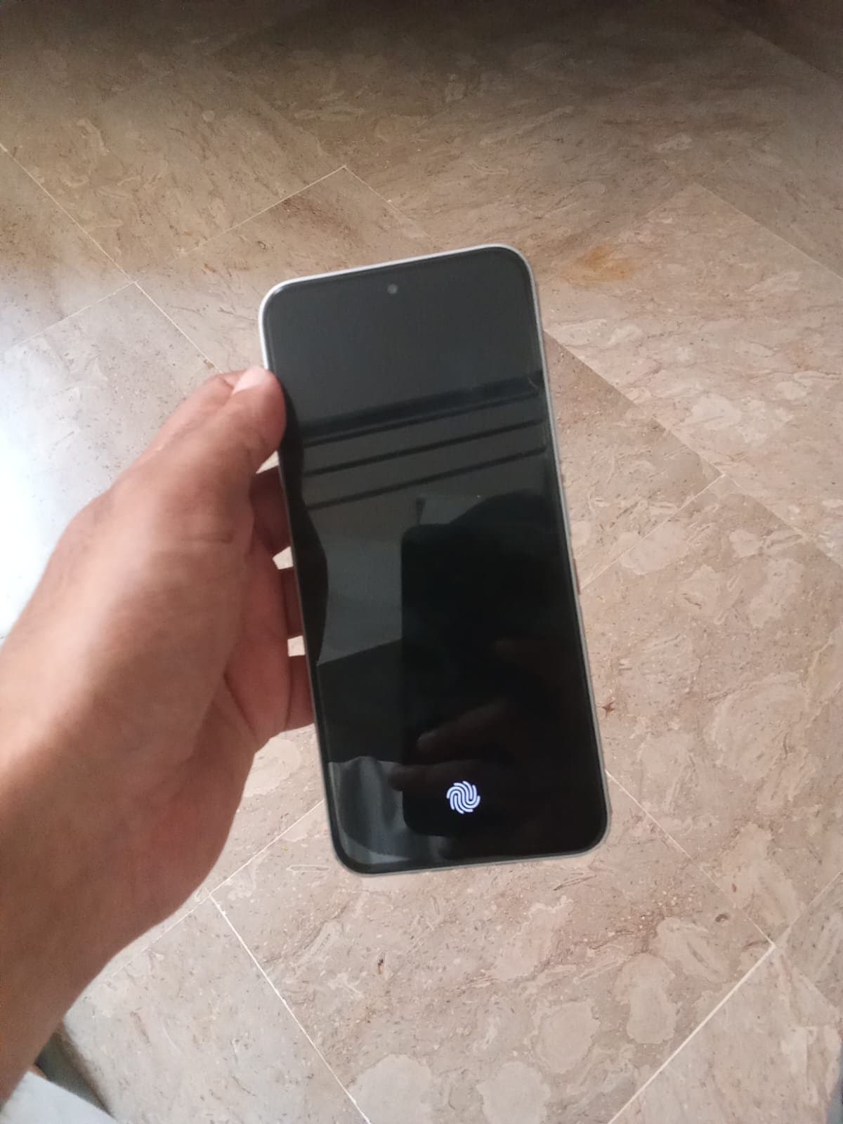 Infinix Hot 60 Pro 8GB / 128GB in Titanium Silver — photo 2