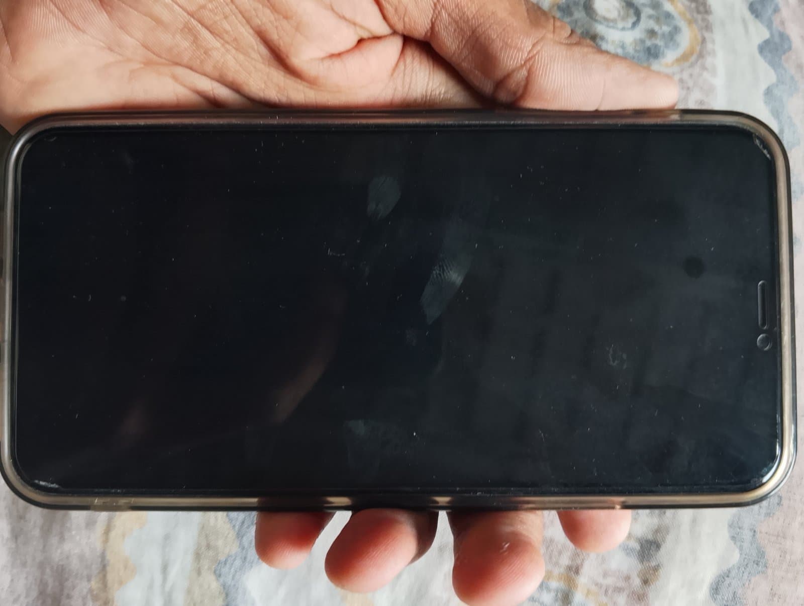 Apple iPhone 11 Pro Max 256GB in Midnight Green — photo 5