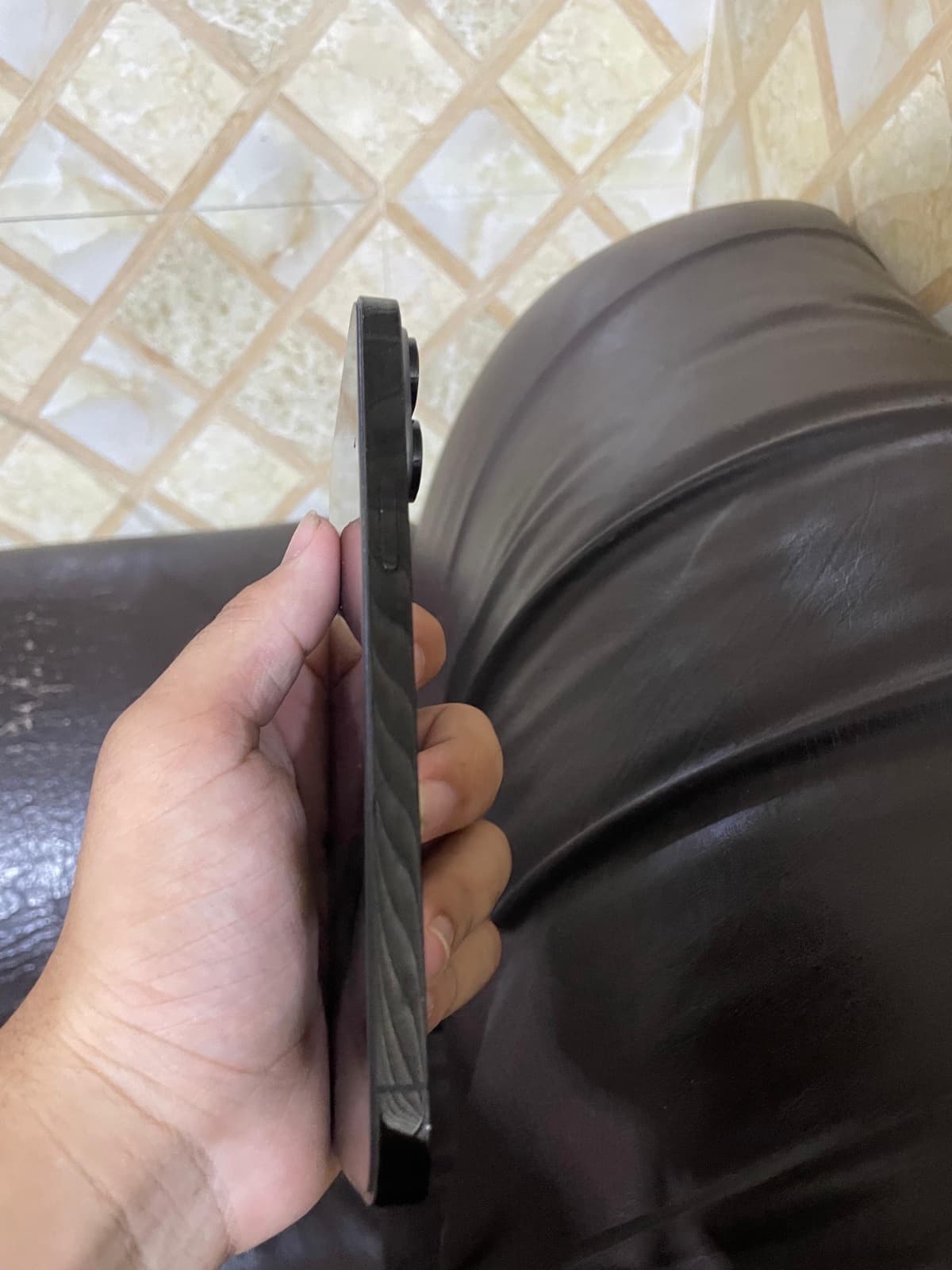 Apple iPhone 14 Pro Max 128GB in Space Black — photo 2