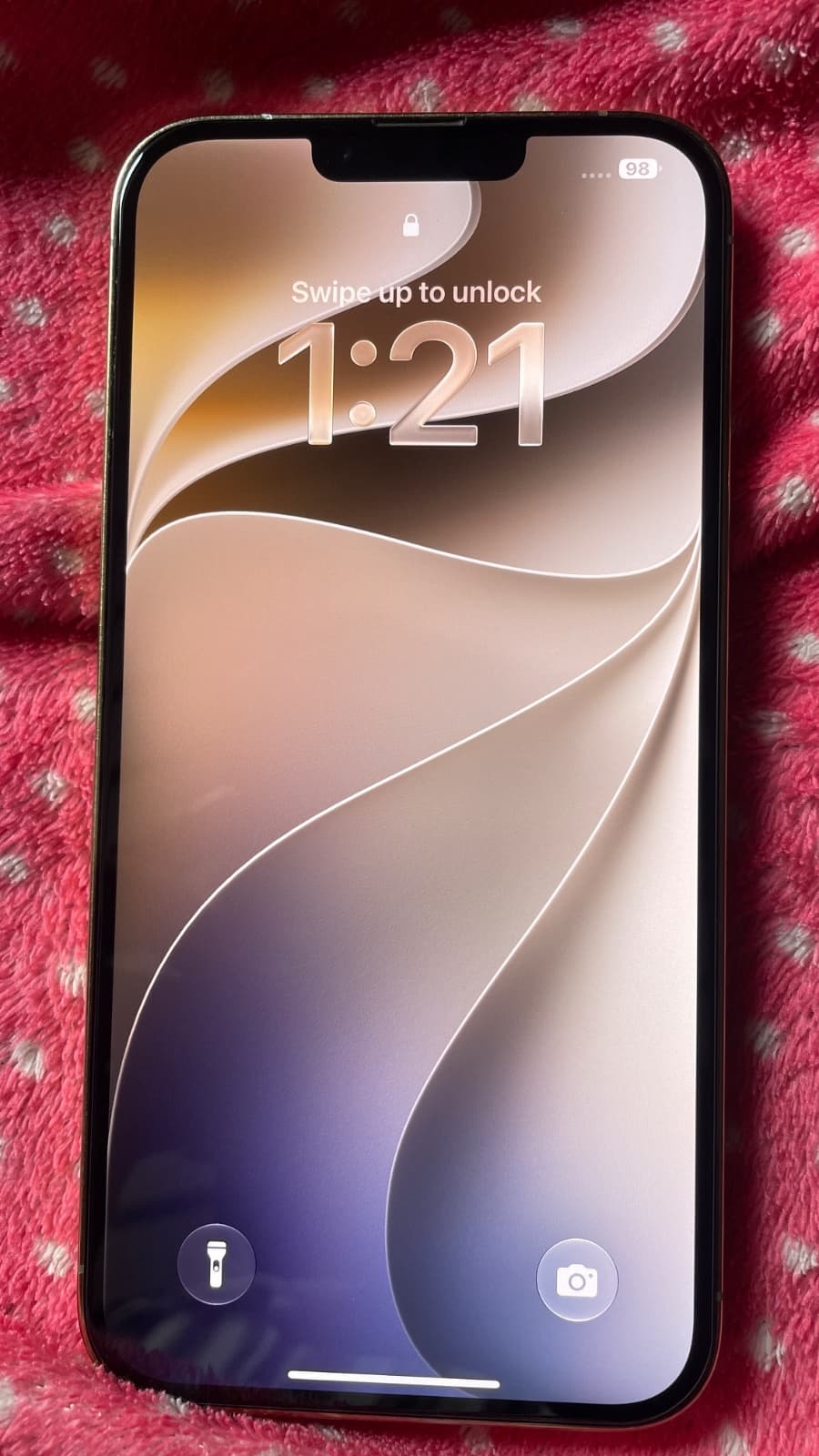 Apple iPhone 13 Pro Max 256GB in Gold — photo 2