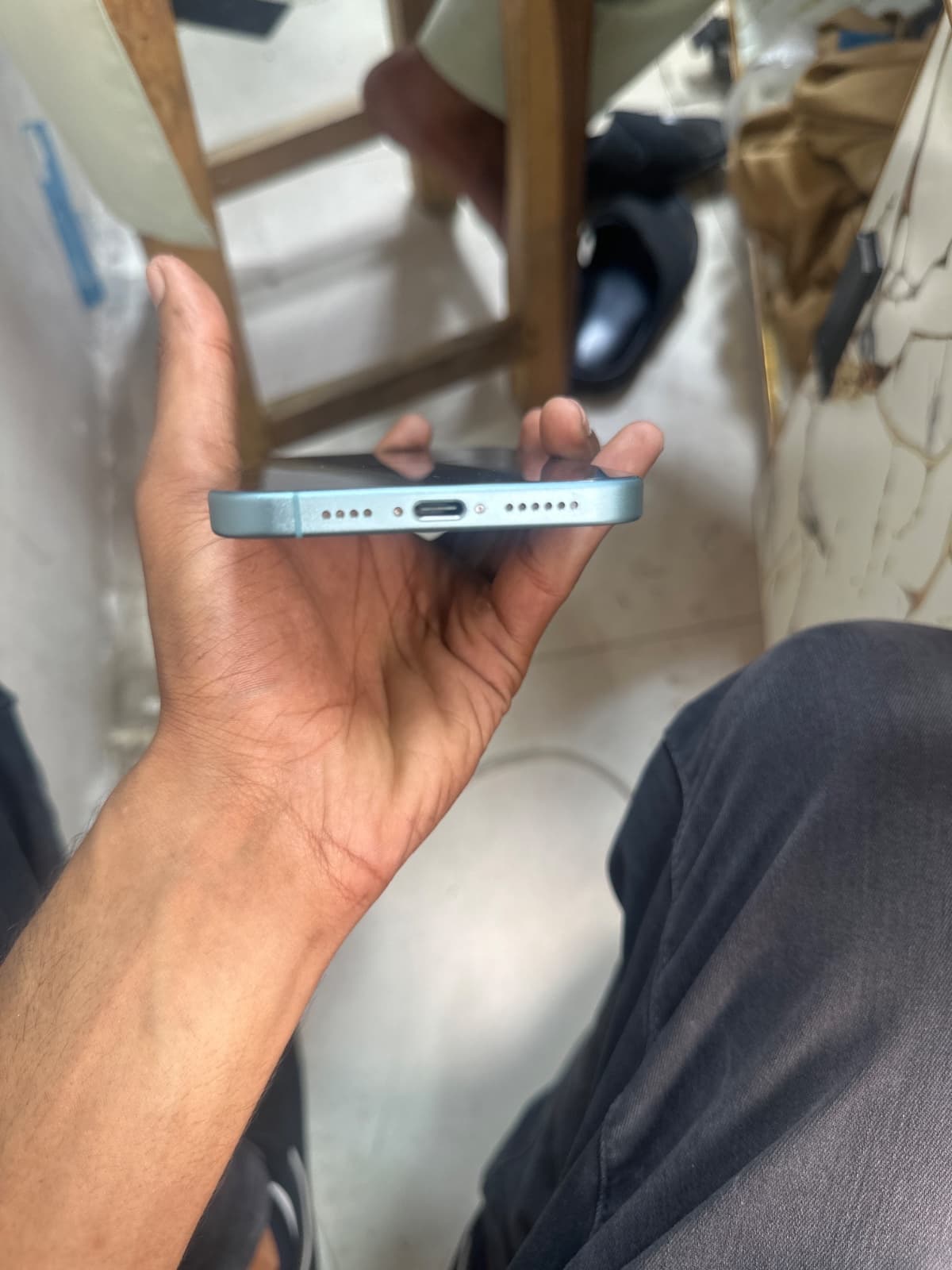 Apple iPhone 16 Plus 128GB in Teal — photo 3