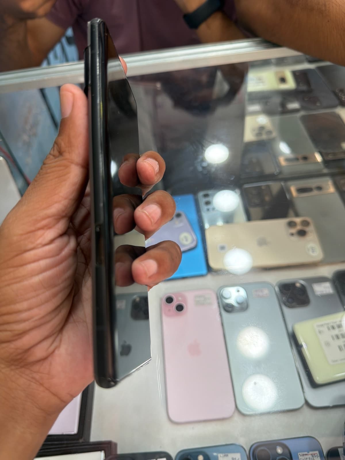 Google Pixel 6 Pro 12GB / 256GB in Stormy Black — photo 4