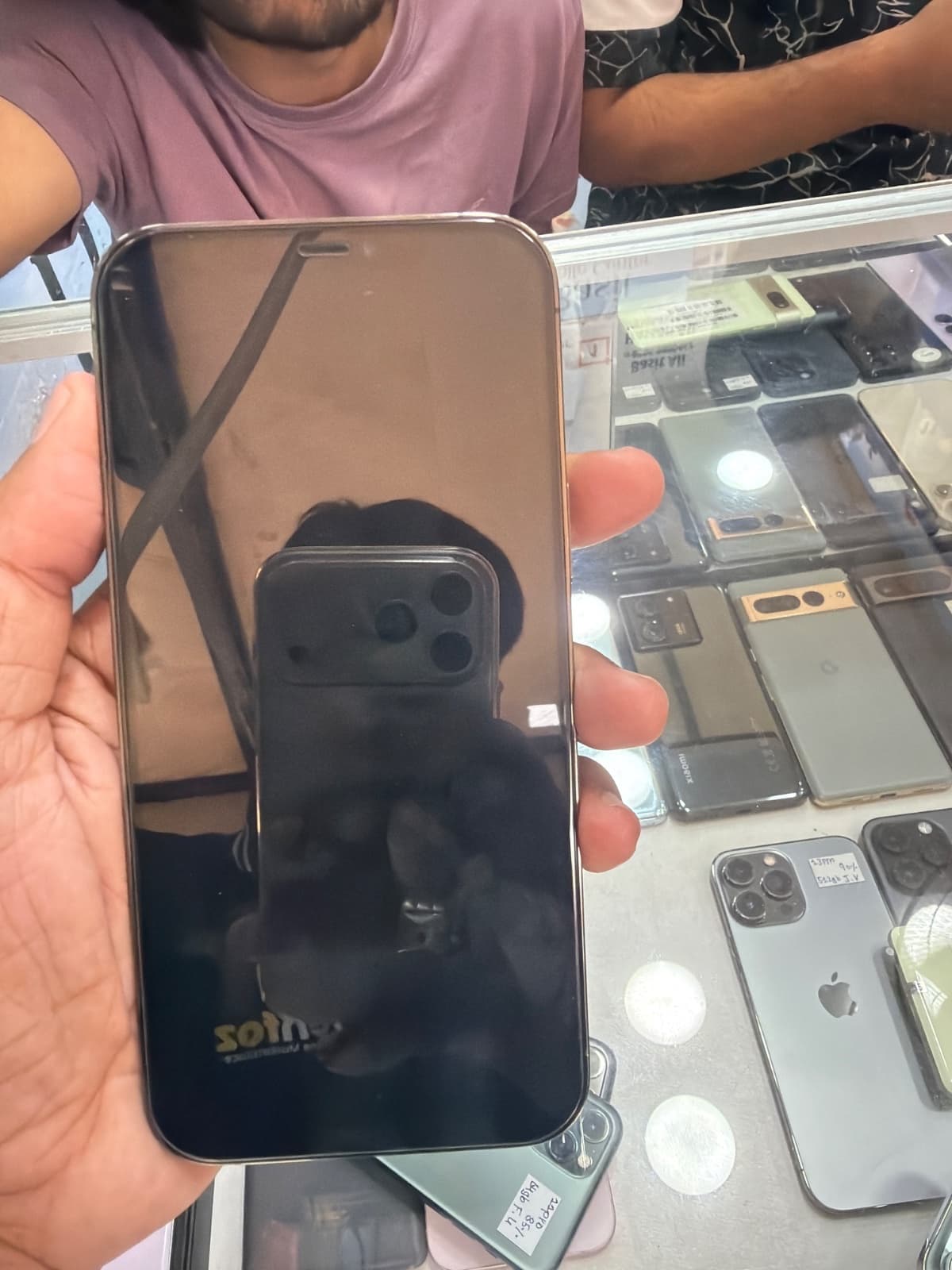 Apple iPhone 12 Pro Max 128GB in Graphite — photo 2