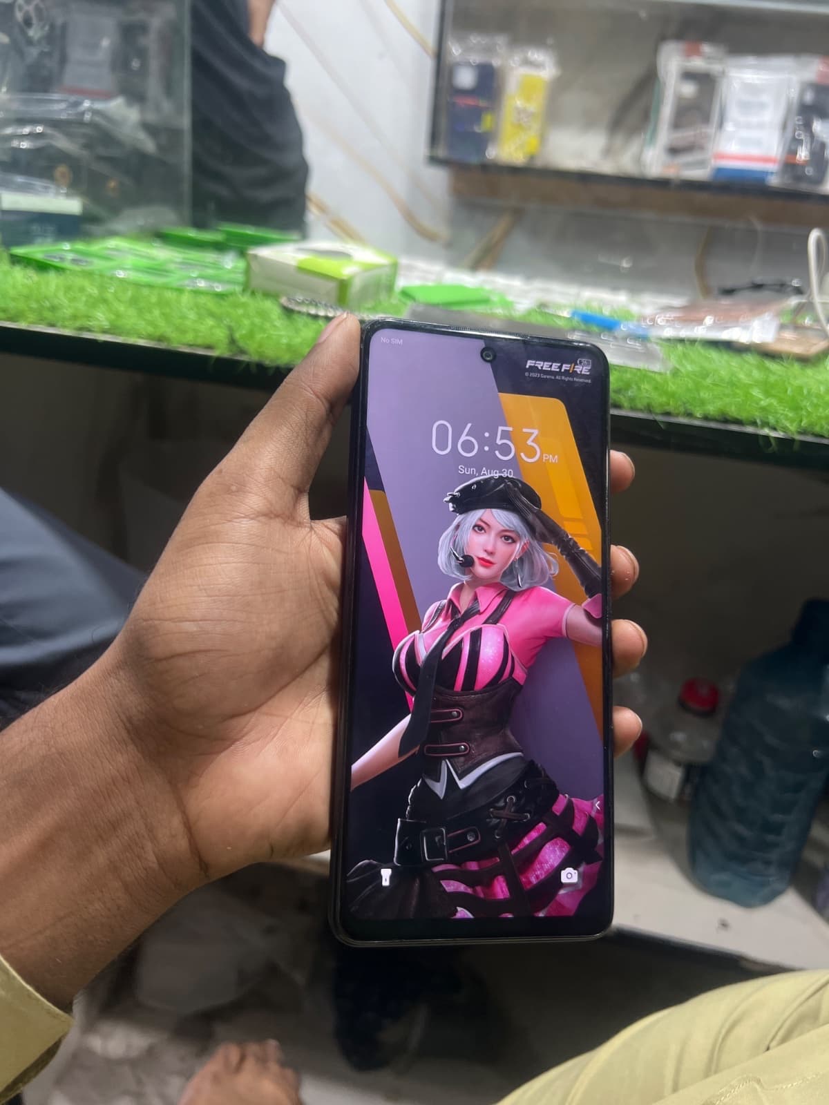 Infinix Hot 30 Play 8GB / 128GB in Mirage Black — photo 2