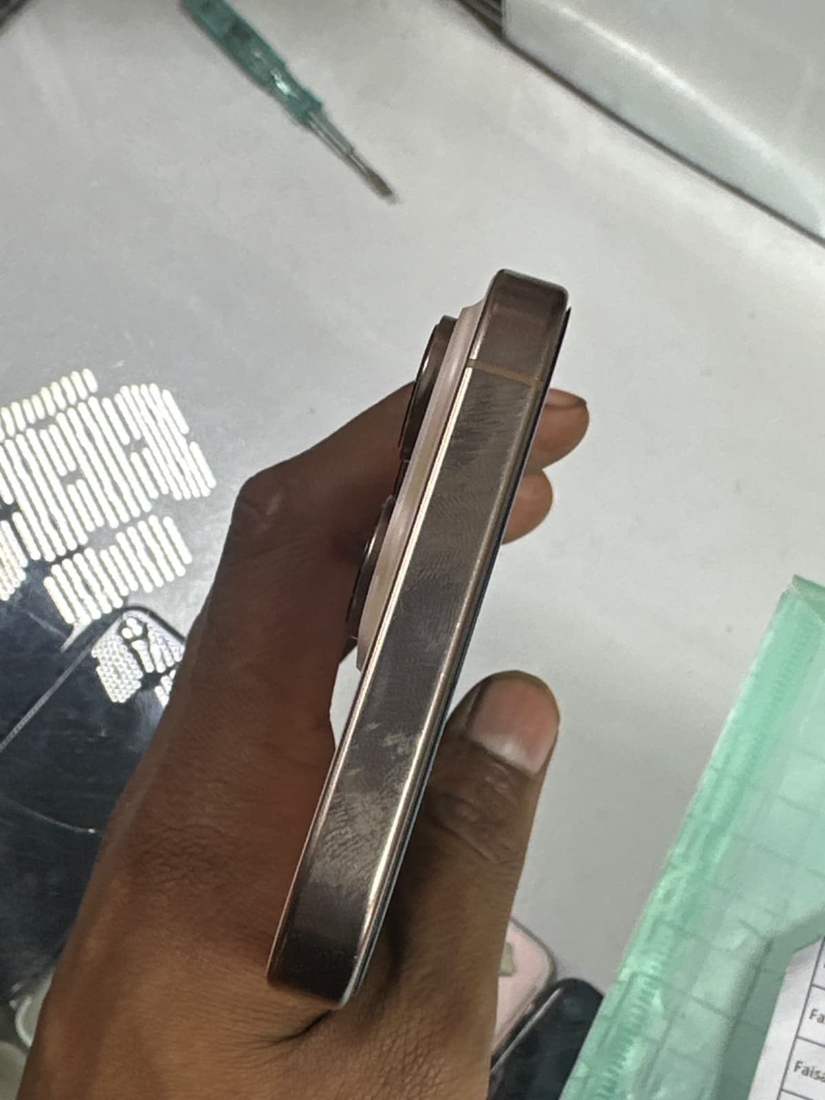 Apple iPhone 16 Pro Max 256GB in Desert Titanium — photo 5
