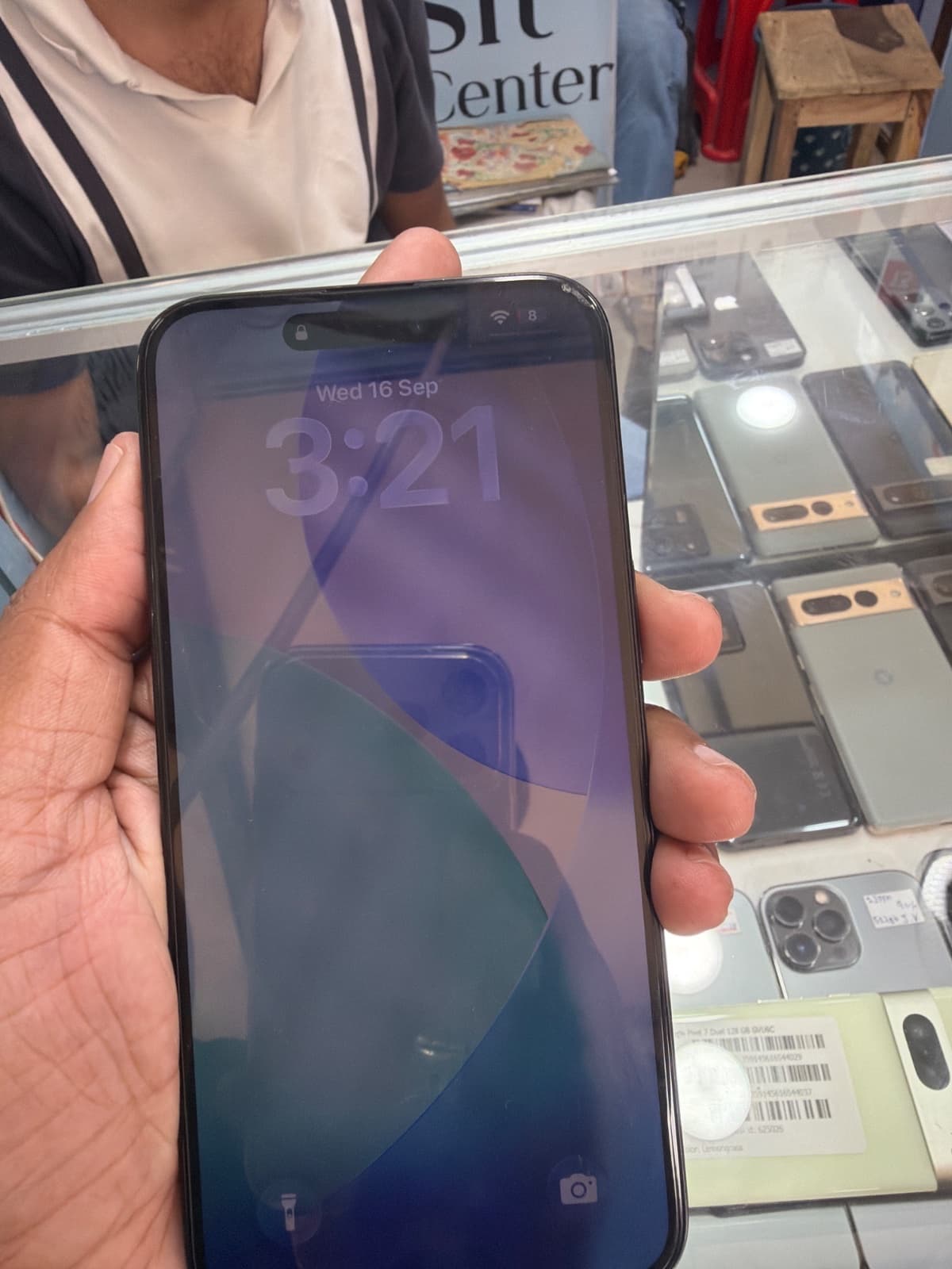Apple iPhone 15 Pro Max 256GB in Black Titanium — photo 2
