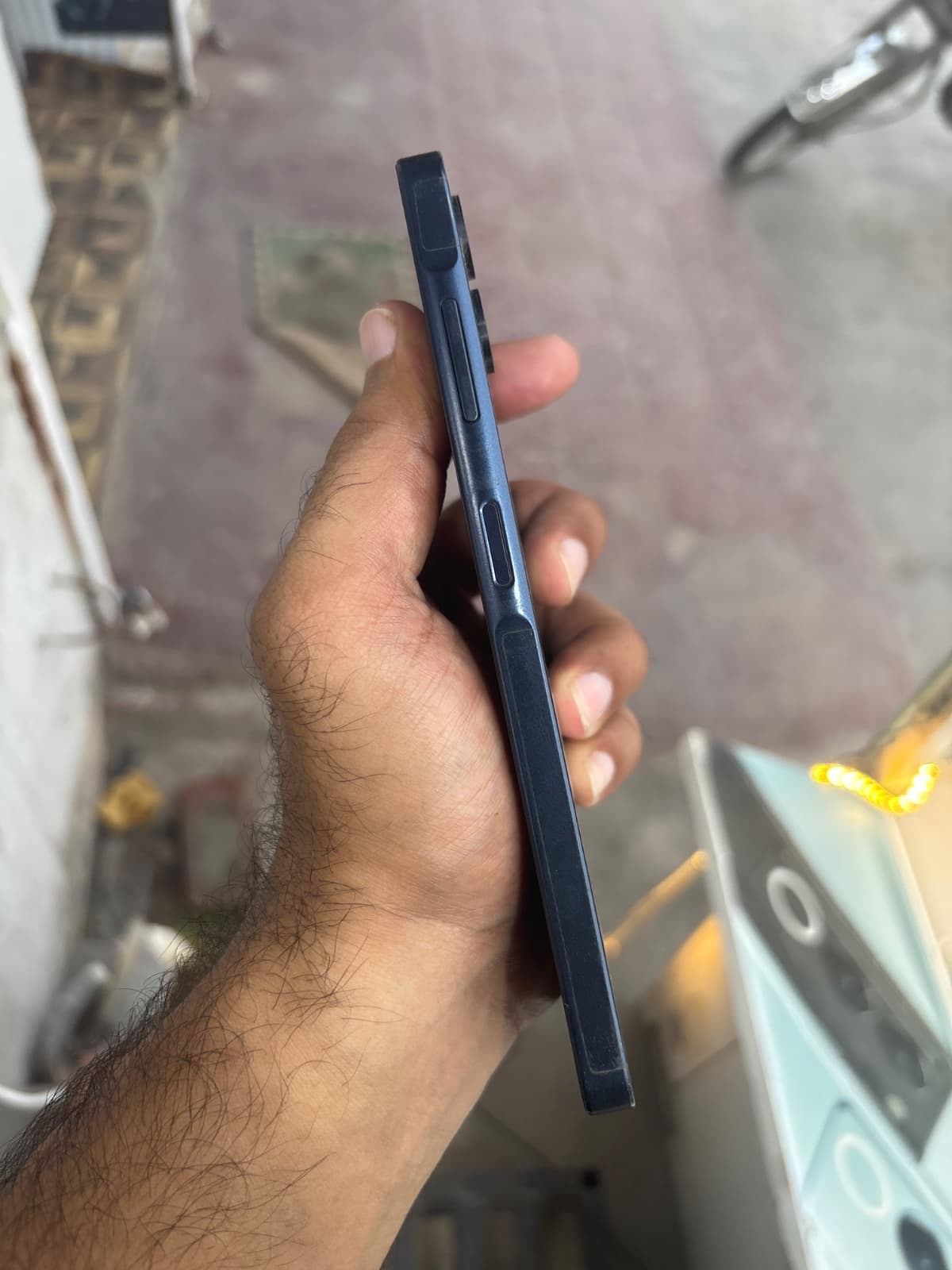 Samsung Galaxy A06 6GB / 128GB in Light Blue — photo 3