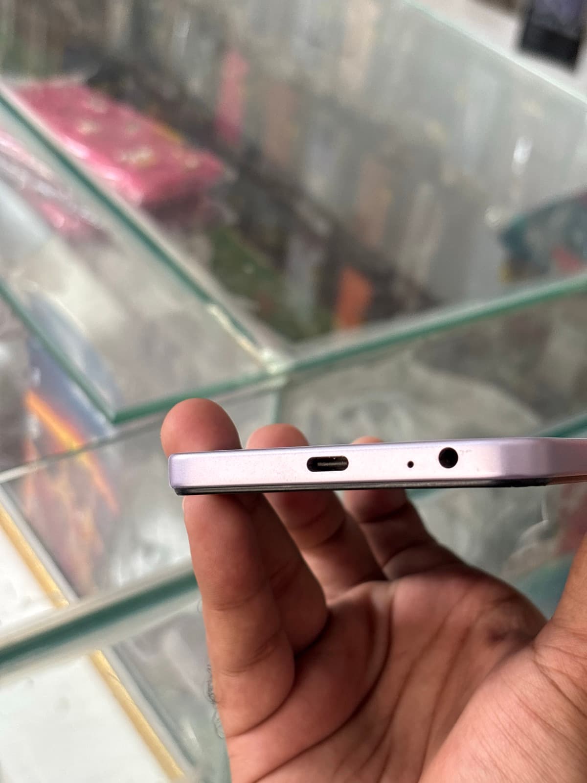 Tecno Spark Go 3 4GB / 64GB in Aurora Purple — photo 2