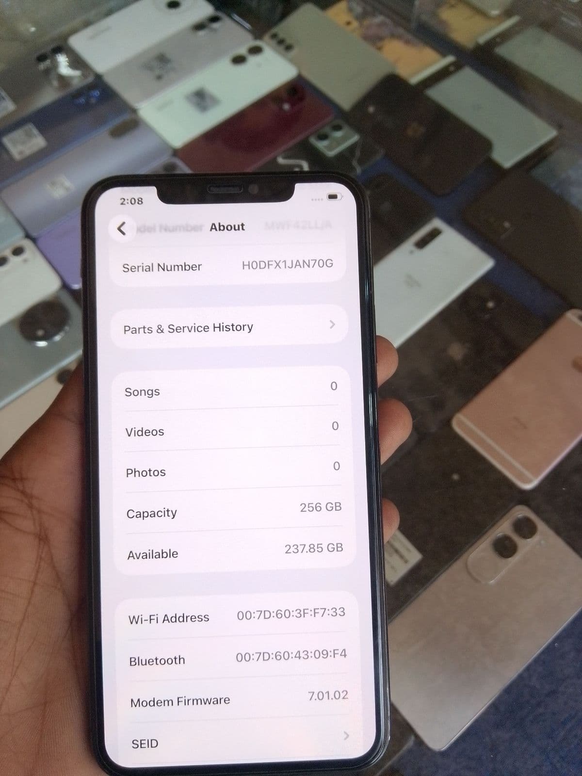 Apple iPhone 11 Pro Max 256GB in Space Gray — photo 3