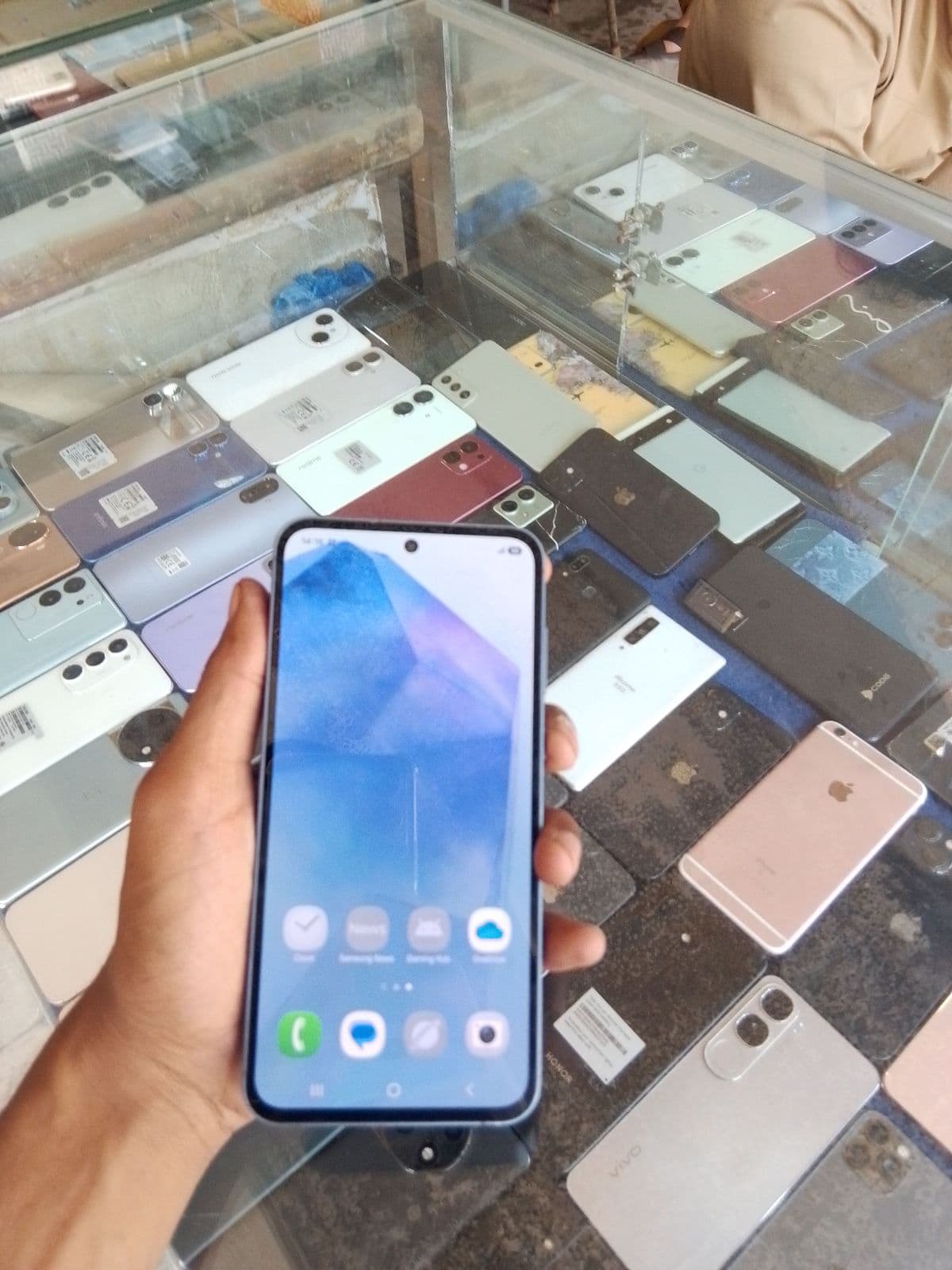 Samsung Galaxy A55 8GB/256GB in Awesome Navy — photo 2