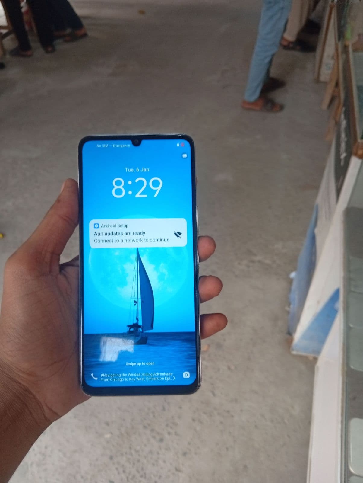 Vivo Y04 4GB / 64GB in Titanium Gold — photo 2