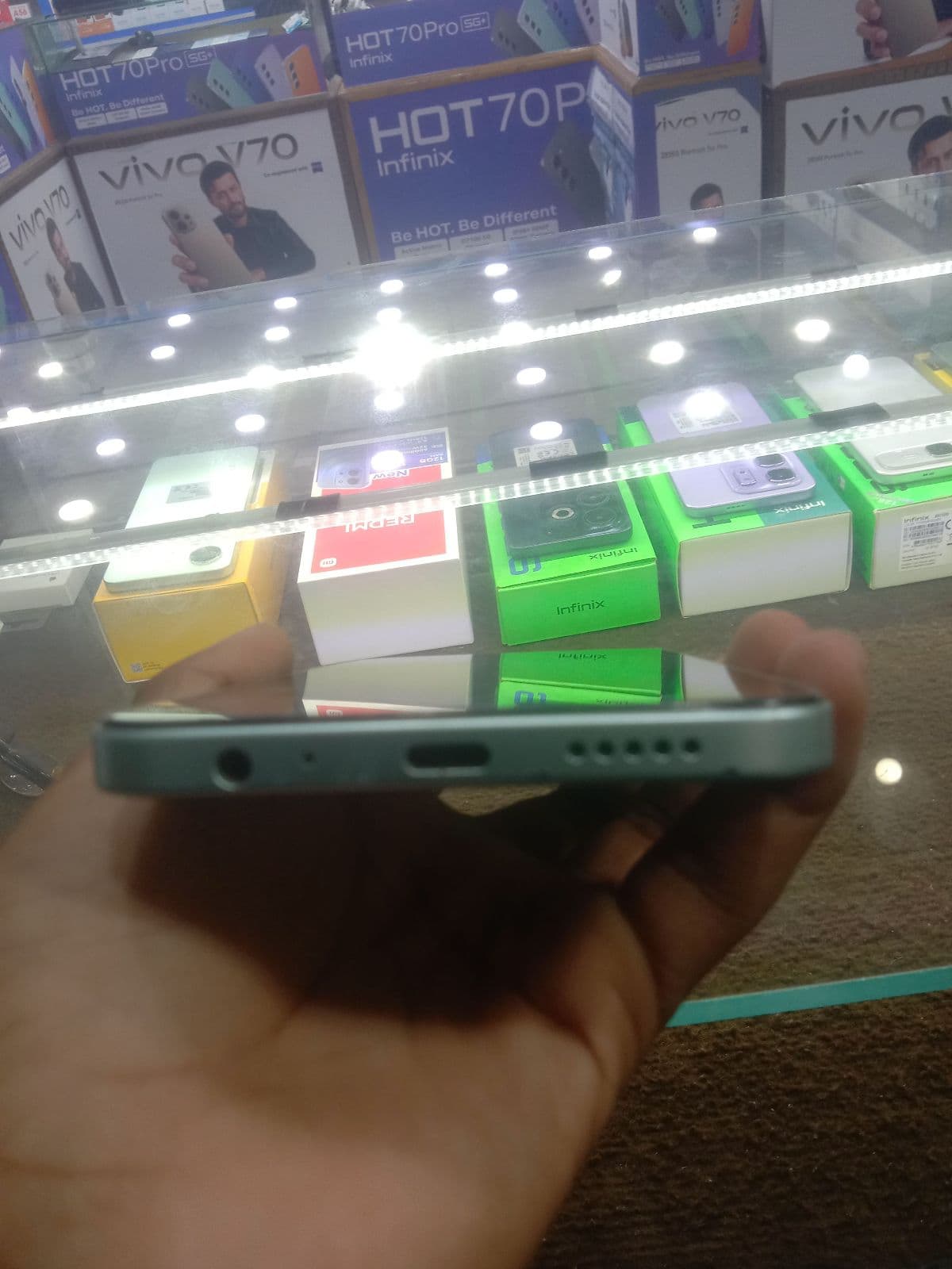 Xiaomi Redmi 15C 6GB / 128GB in Mint Green — photo 3