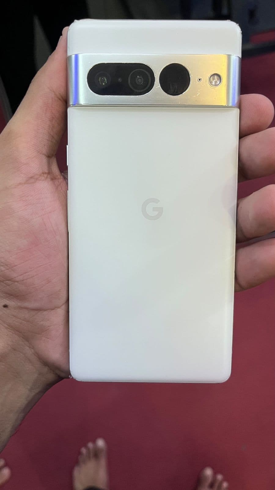 Google Pixel 7 Pro 12GB / 256GB in Snow — photo 1