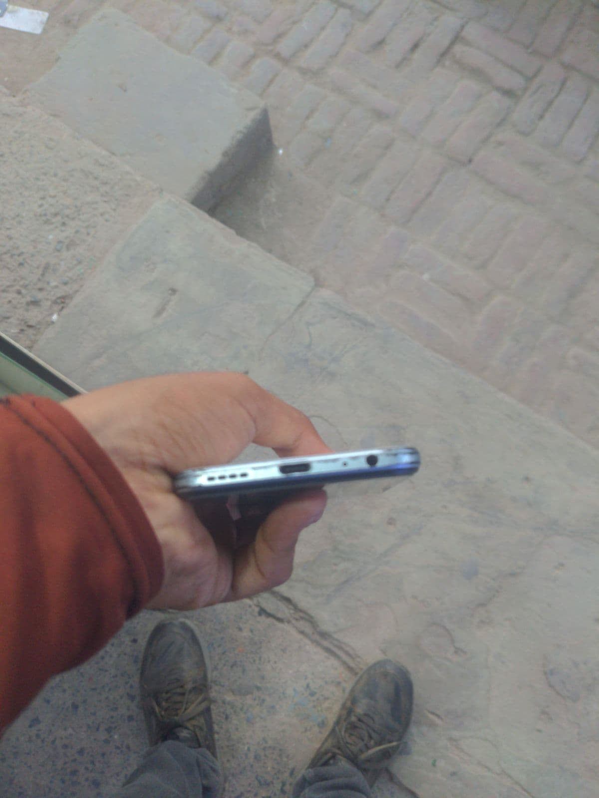 Vivo Y21 4GB / 64GB in Diamond Glow — photo 4