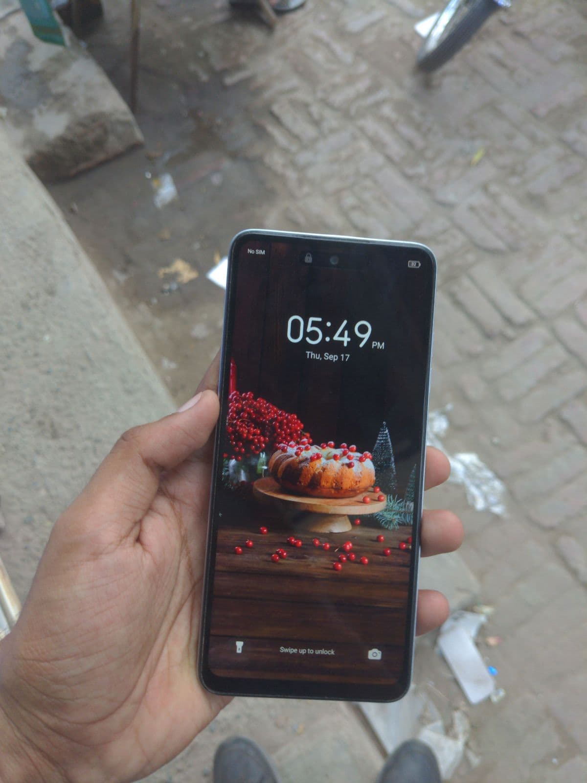 Tecno Spark 20C 4GB / 128GB in Magic Skin 2.0 Green — photo 2