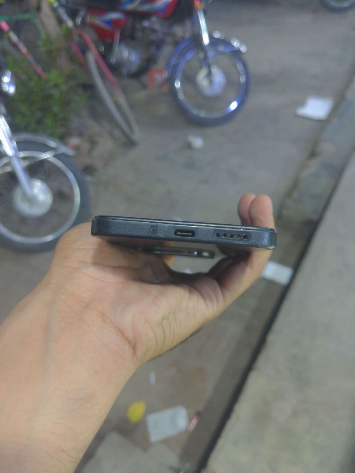 Xiaomi Redmi 14C 6GB / 128GB in Midnight Black — photo 4