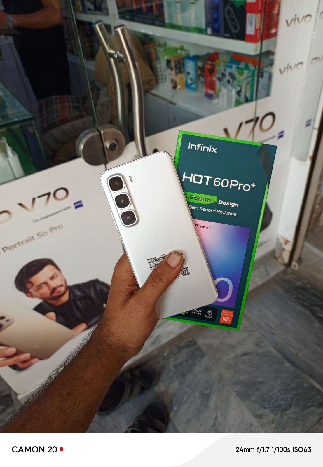 Infinix Hot 60 Pro+ · 8GB / 256GB