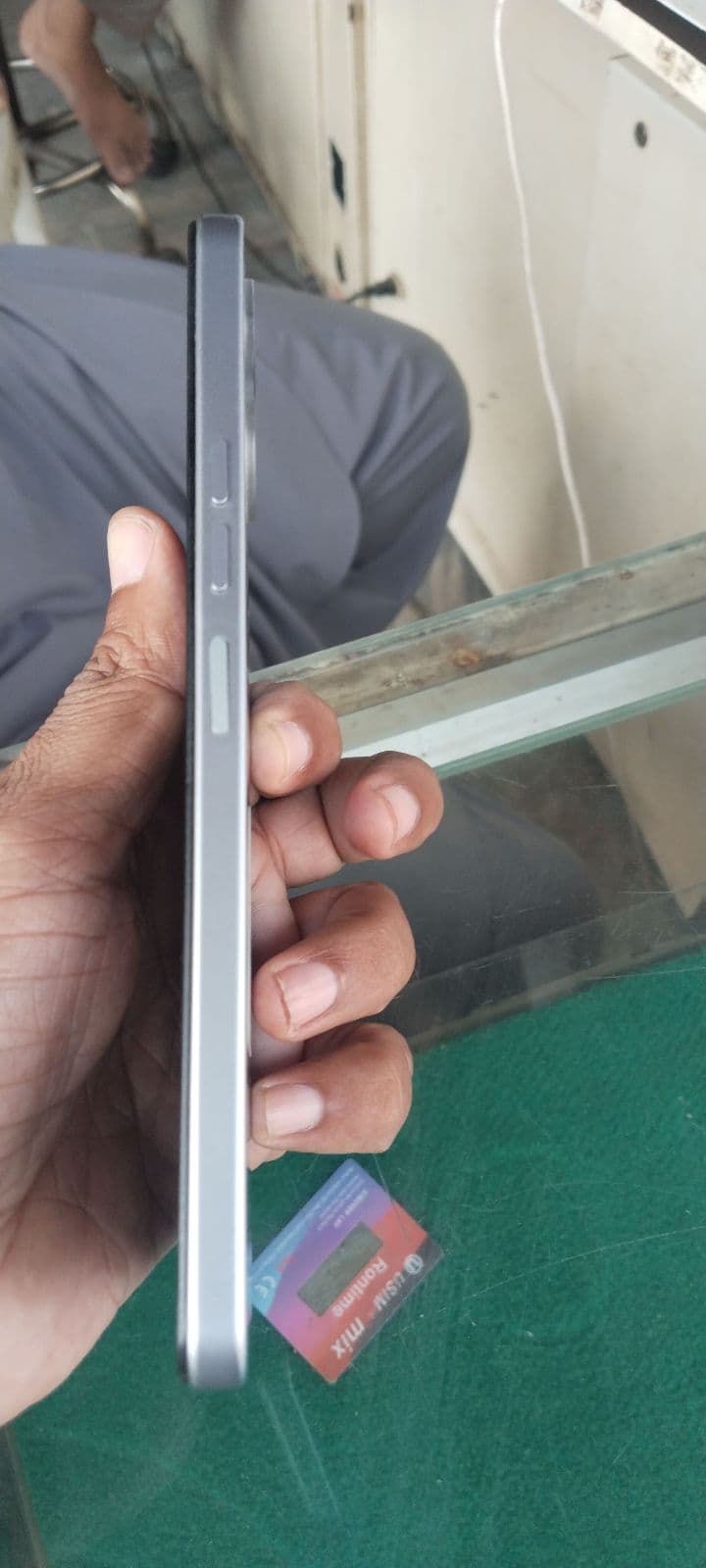 Tecno Spark Go 3 4GB / 128GB in Titanium Grey — photo 4