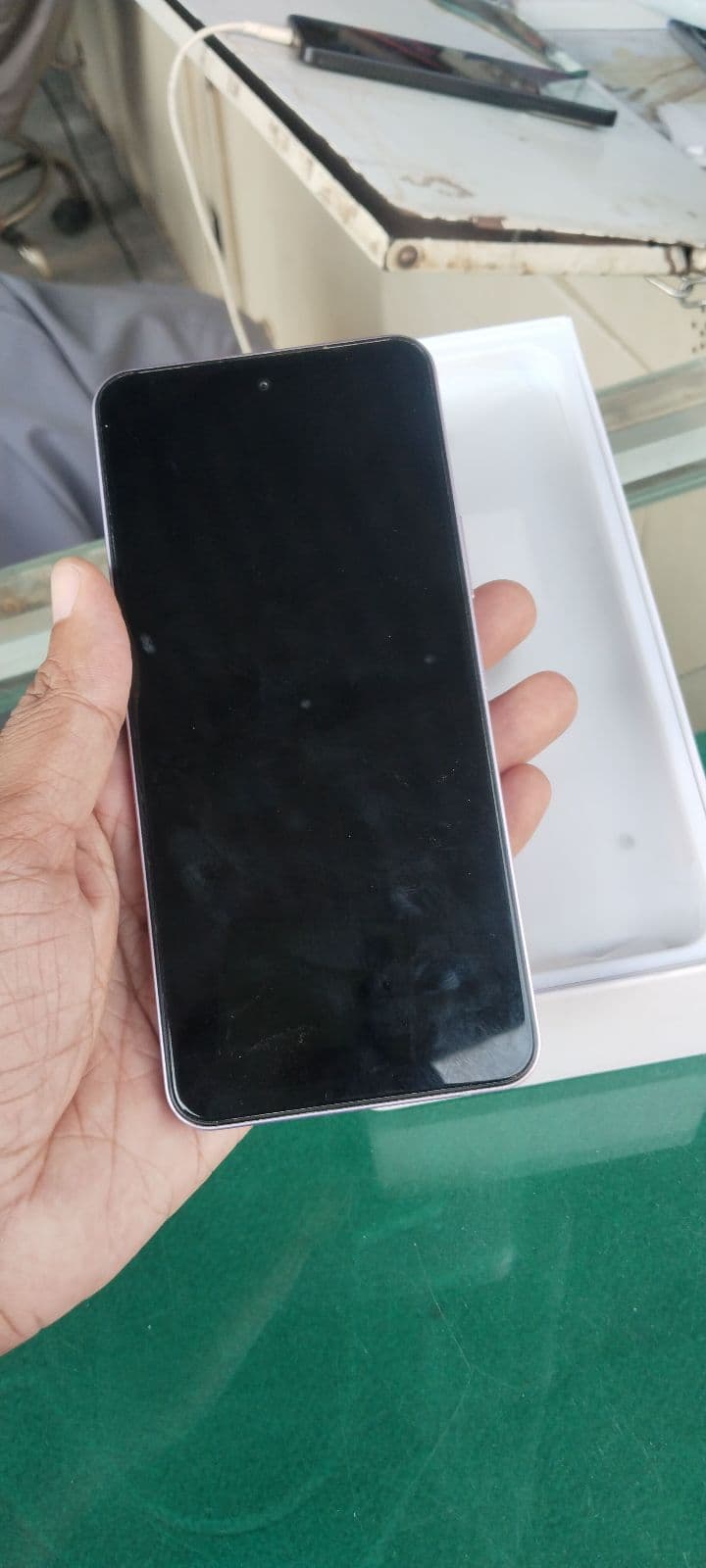 Vivo Y21d 6GB / 128GB in Lavender Purple — photo 2