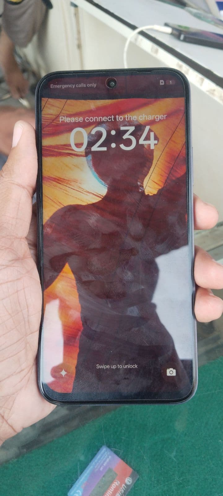 Oppo A6k 4GB / 128GB in Crystal Violet — photo 3