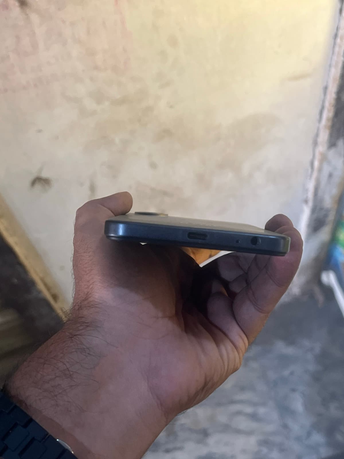 Tecno Spark Go 3 4GB / 64GB in Ink Black — photo 5
