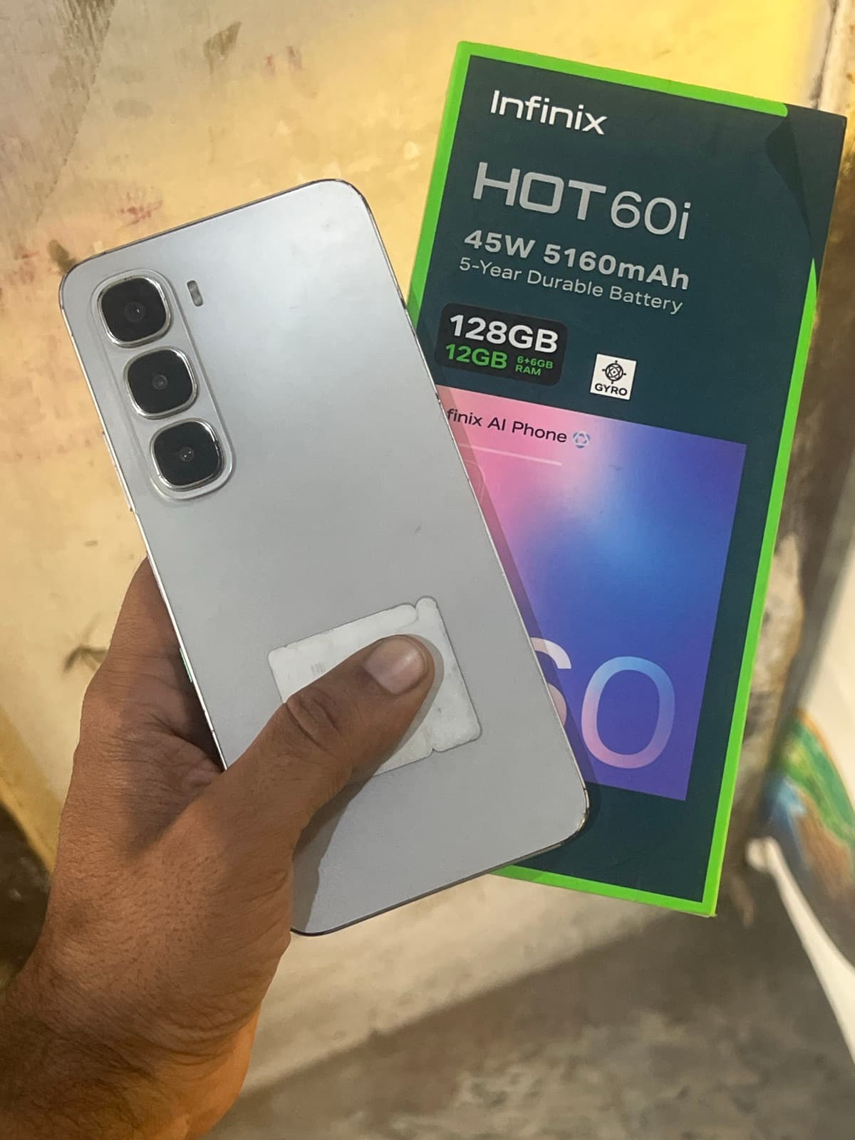 Infinix Hot 60i · 6GB / 128GB