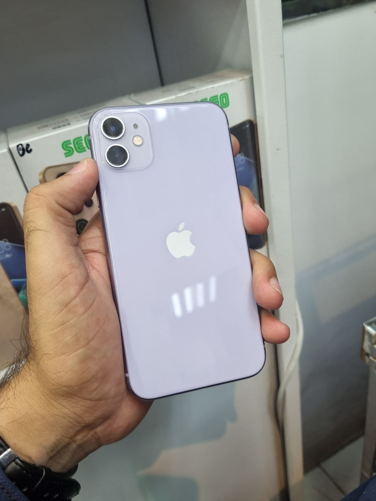 Apple iPhone 11 64GB in Purple — photo 1