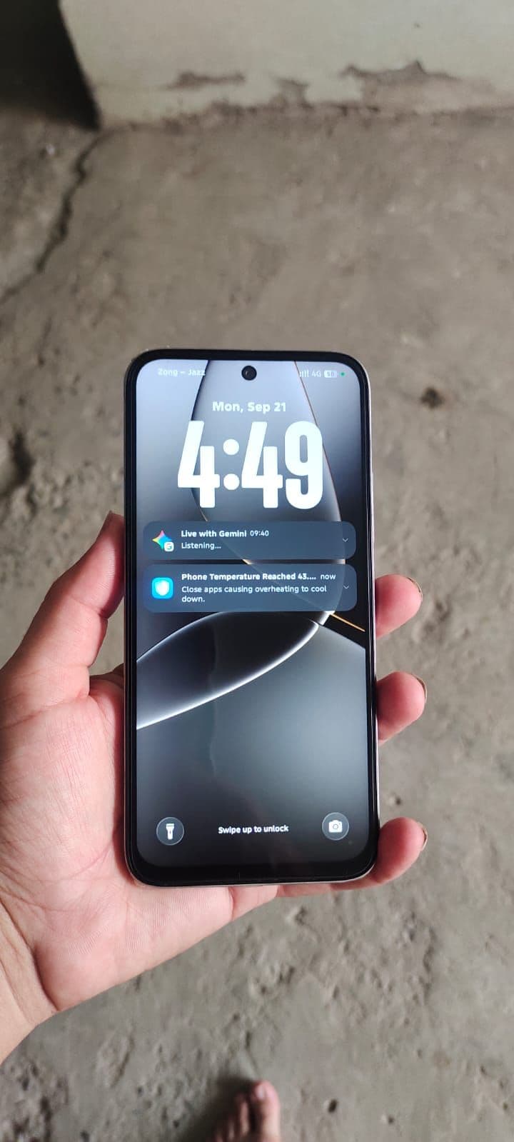 Infinix Smart 20 4GB / 128GB in Polaris Titanium — photo 5