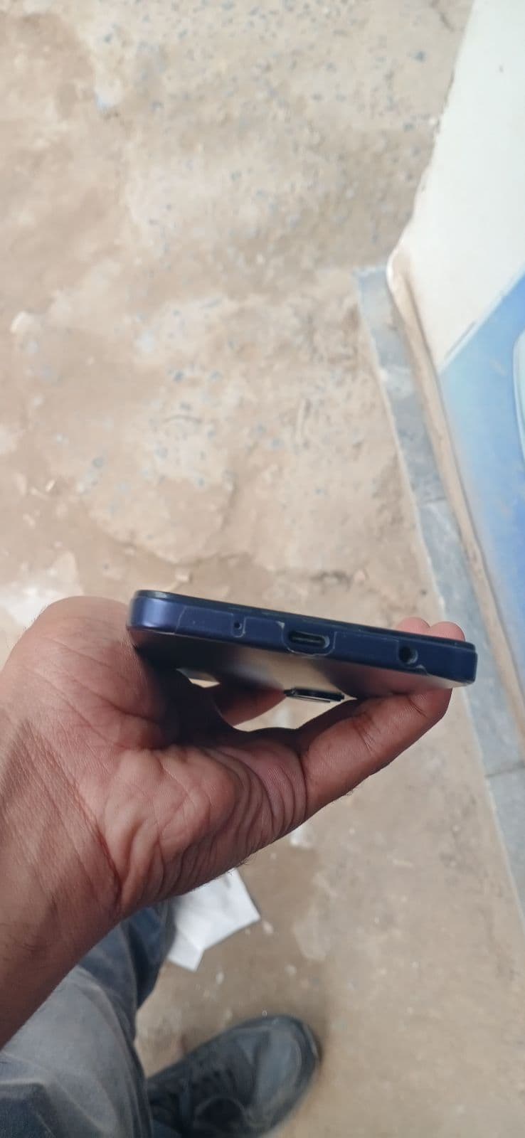 Vivo Y05 4GB / 128GB in Voyage Black — photo 3