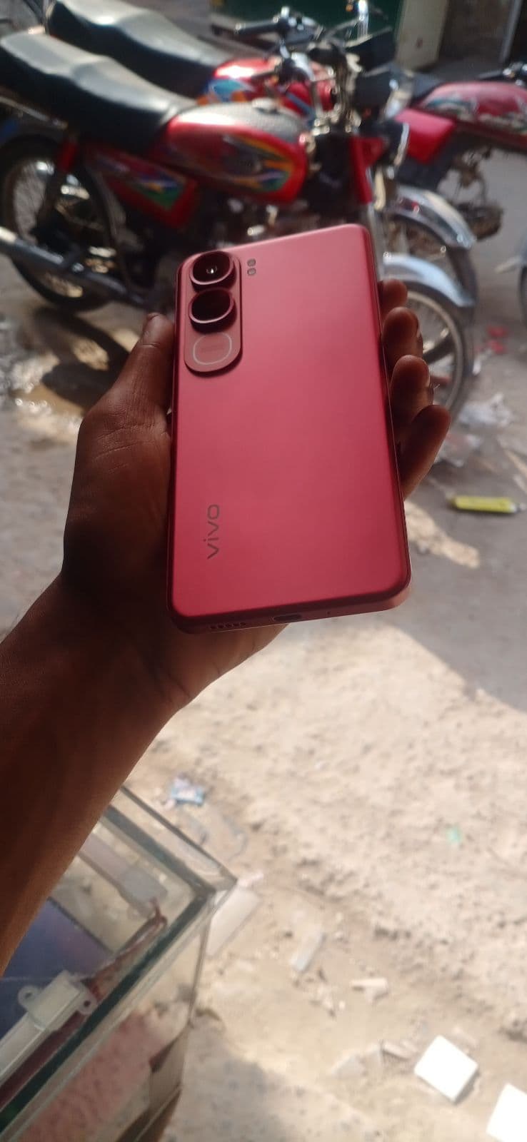 Vivo Y21d · 8GB / 128GB