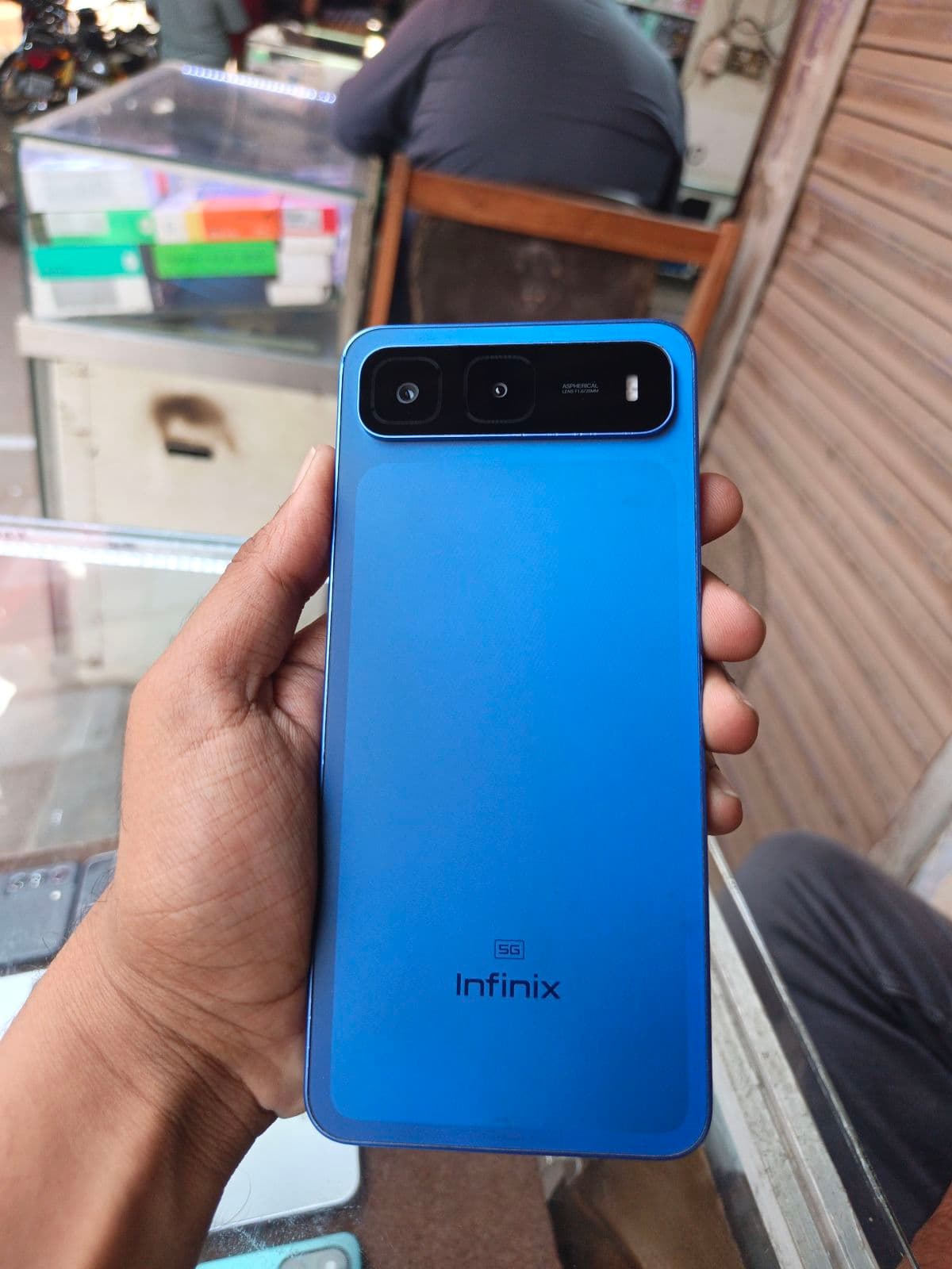 Infinix Hot 60i · 6GB / 128GB