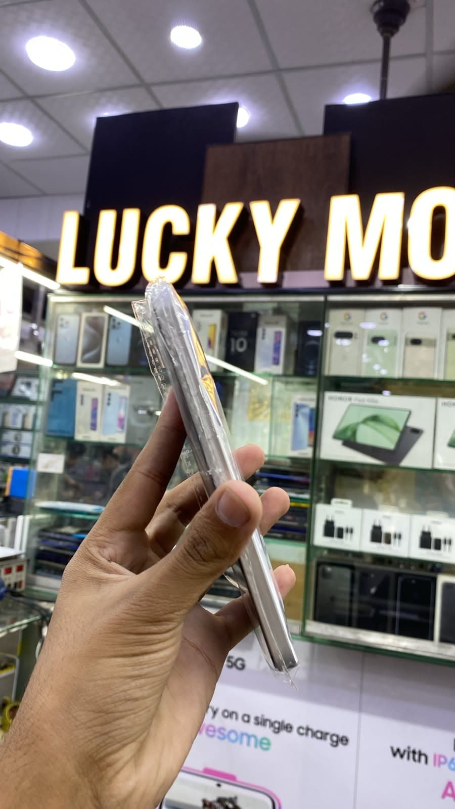 Oppo Find X8 12GB / 256GB in Shell Pink — photo 4
