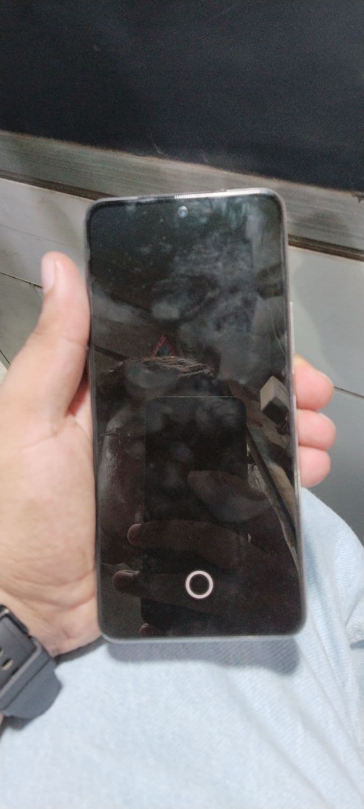 Vivo Y200 8GB / 256GB in Titanium Silver — photo 5