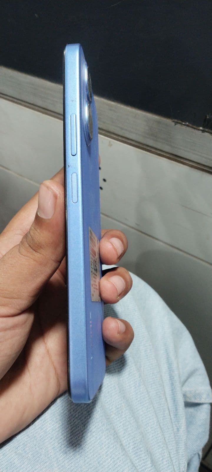 Infinix Smart 10 4GB / 64GB in Iris Blue — photo 2