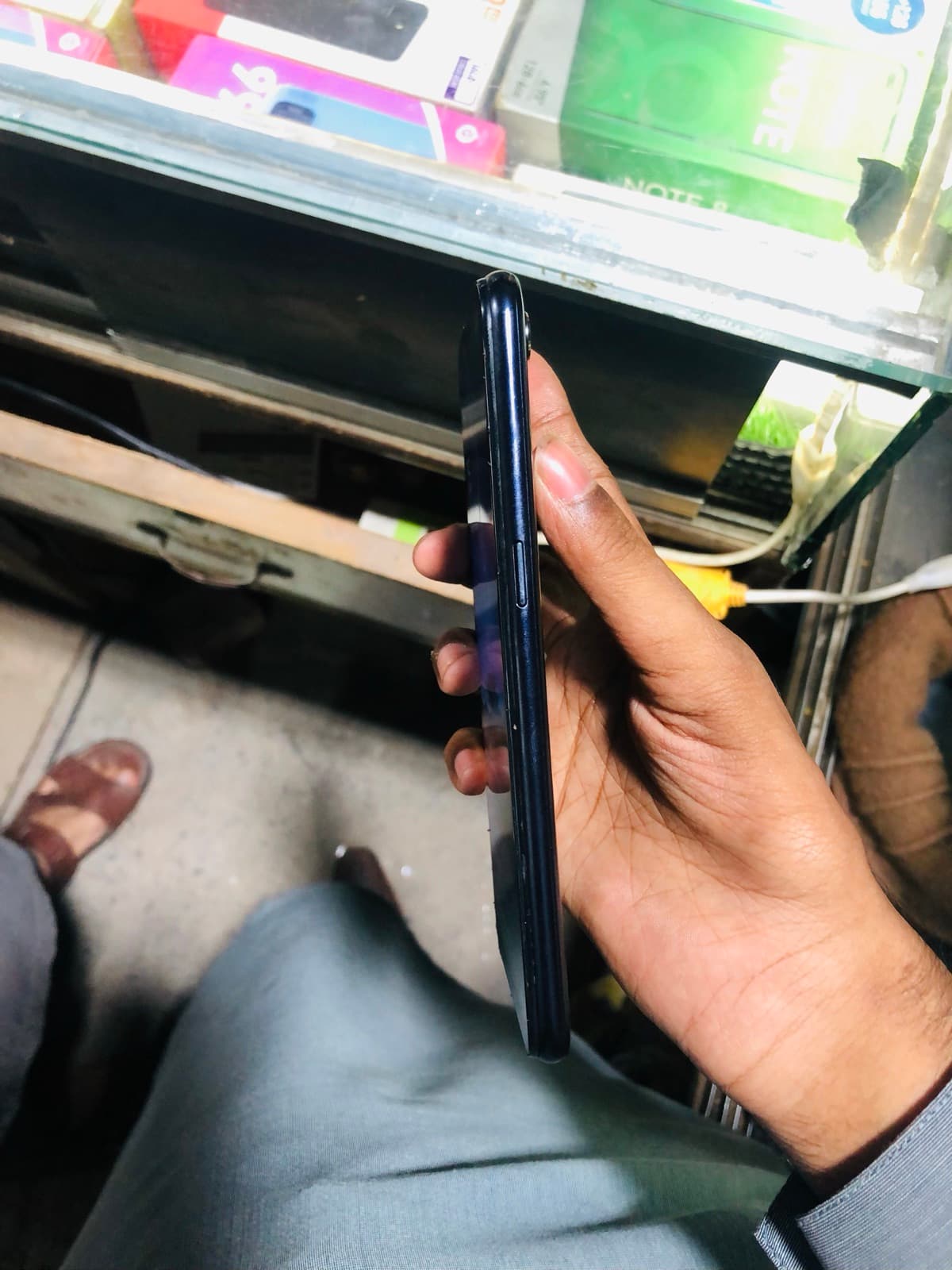 Oppo A12 3GB / 32GB in Black — photo 4