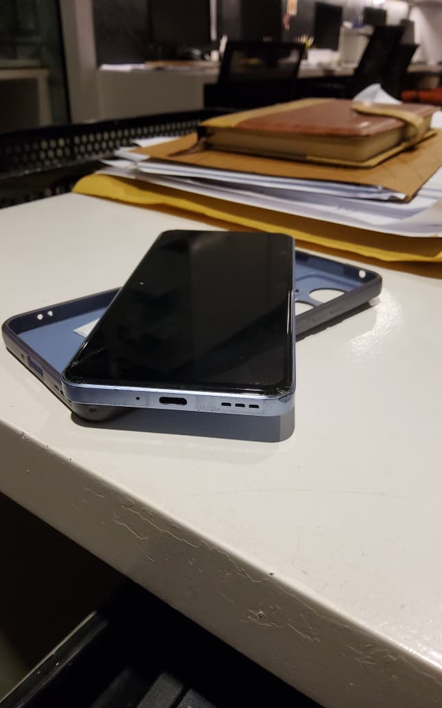 Oppo Reno 11 F 5G 8GB / 256GB in Ocean Blue — photo 2