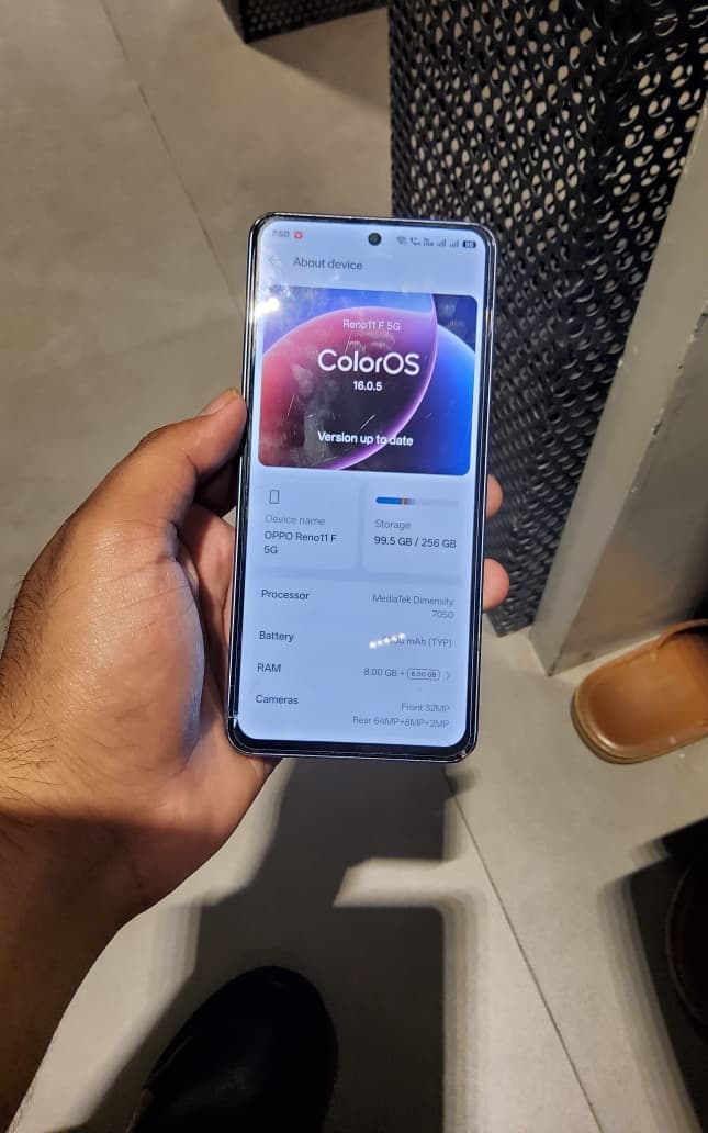 Oppo Reno 11 F 5G 8GB / 256GB in Ocean Blue — photo 3