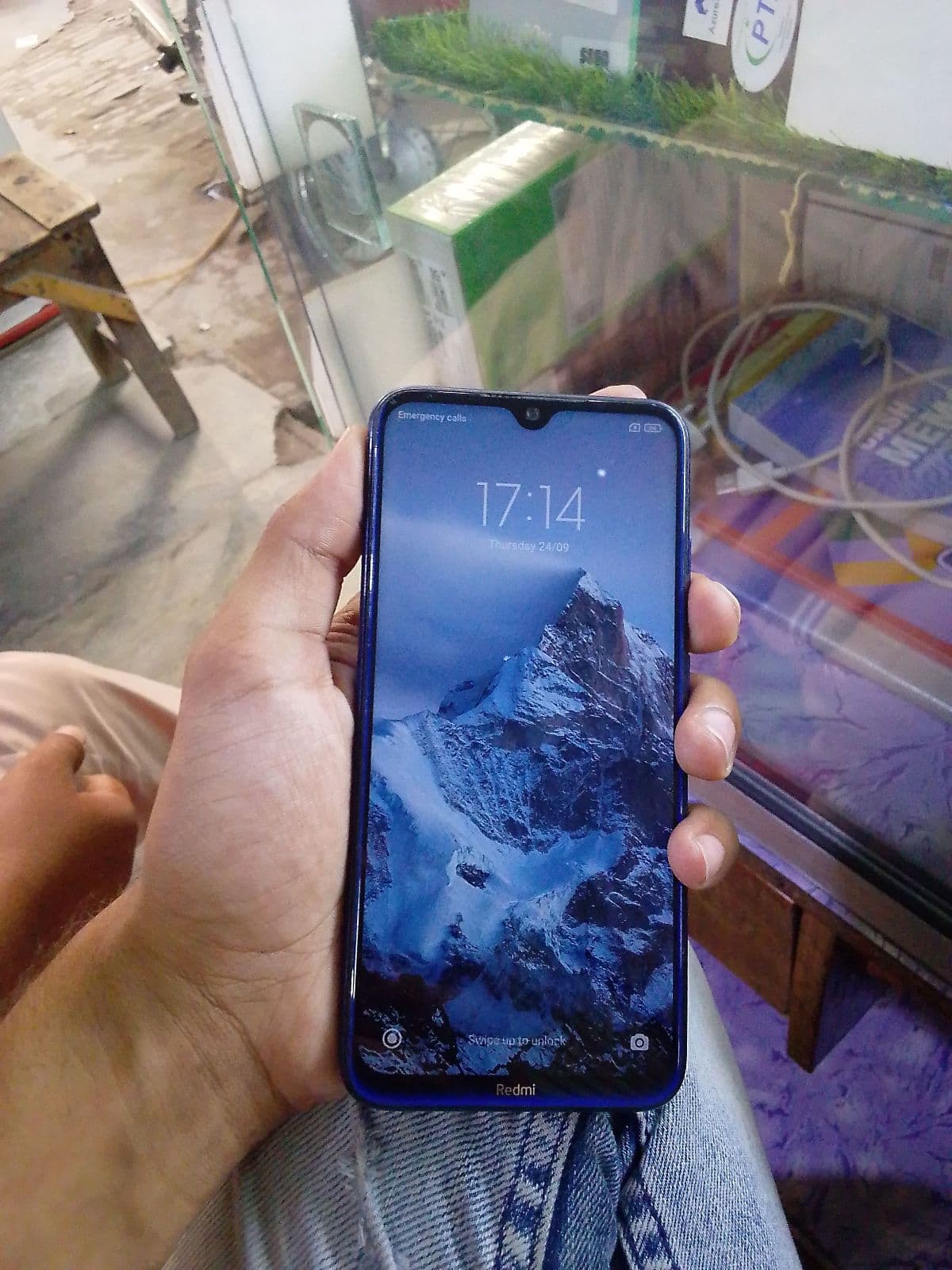 Xiaomi Redmi Note 8 4GB / 64GB in Neptune Blue — photo 2
