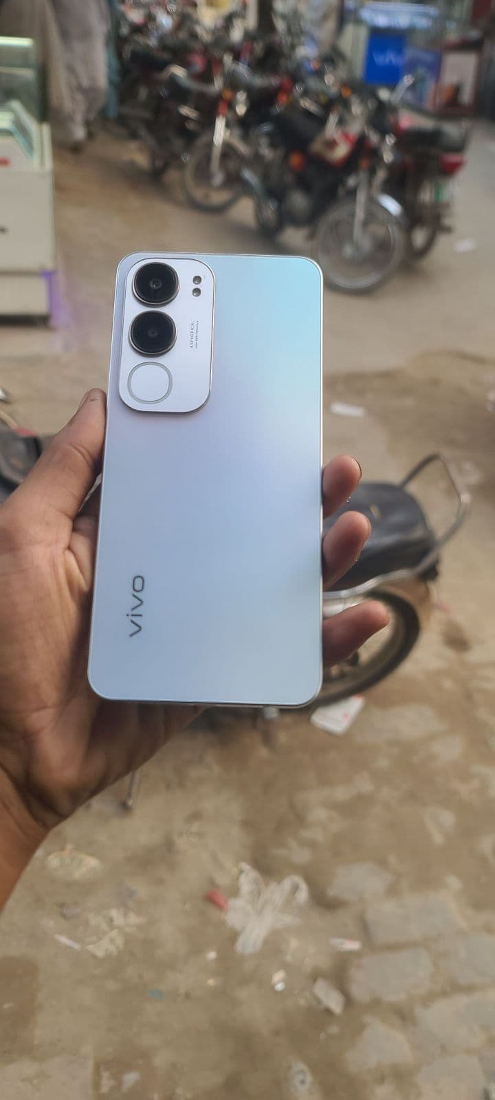 Vivo Y19s · 6GB / 128GB