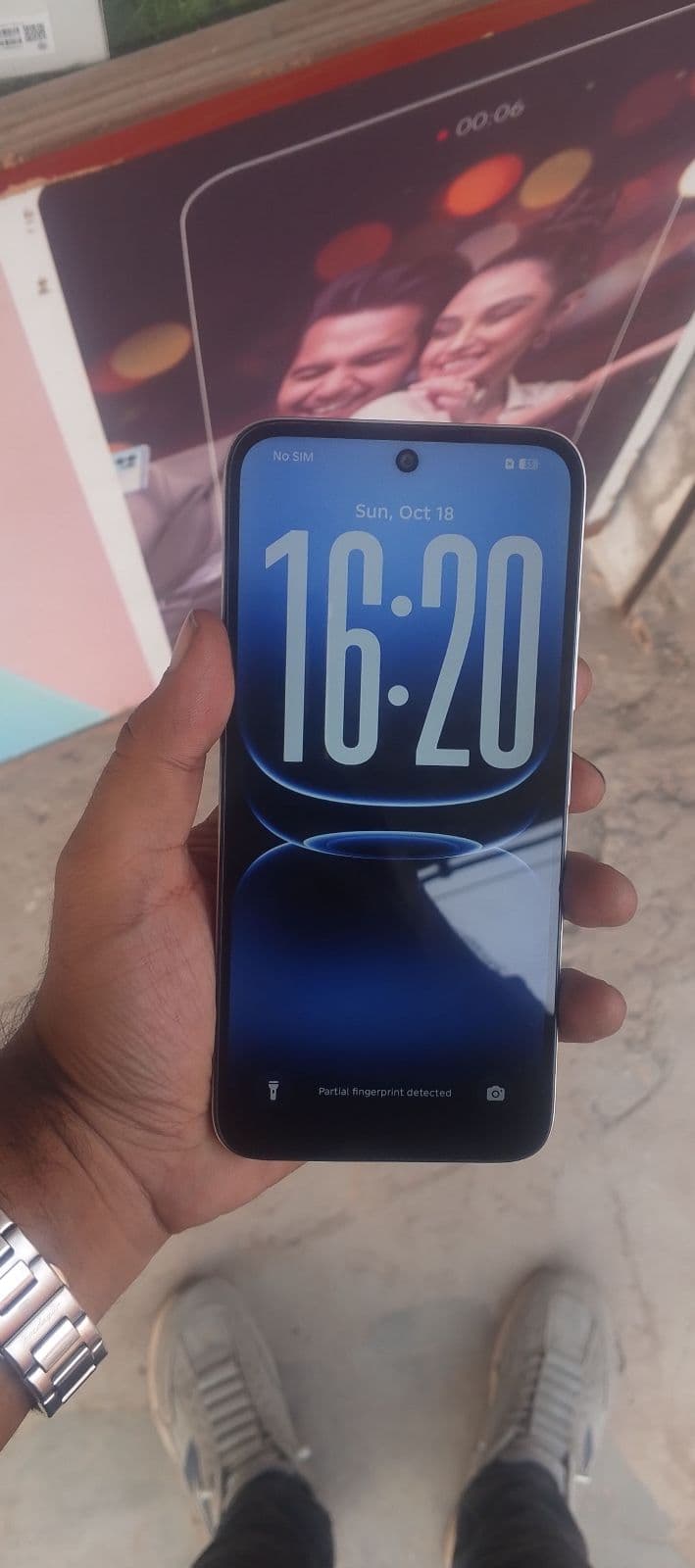 Infinix Smart 20 4GB / 64GB in Polaris Titanium — photo 2
