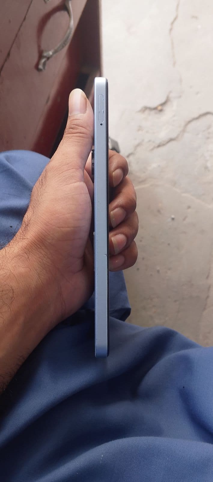 Realme Note 60 4GB / 64GB in Voyage Blue — photo 4