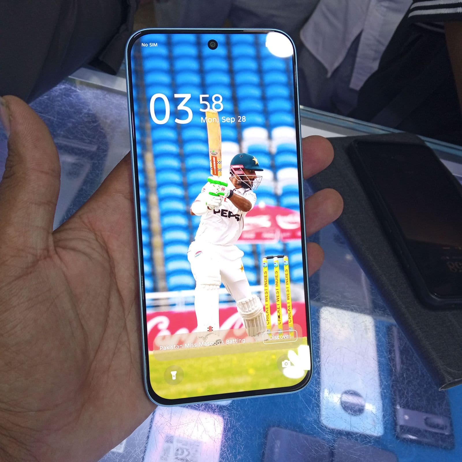 Infinix Hot 60 Pro 8GB / 128GB in Sapphire Blue — photo 3