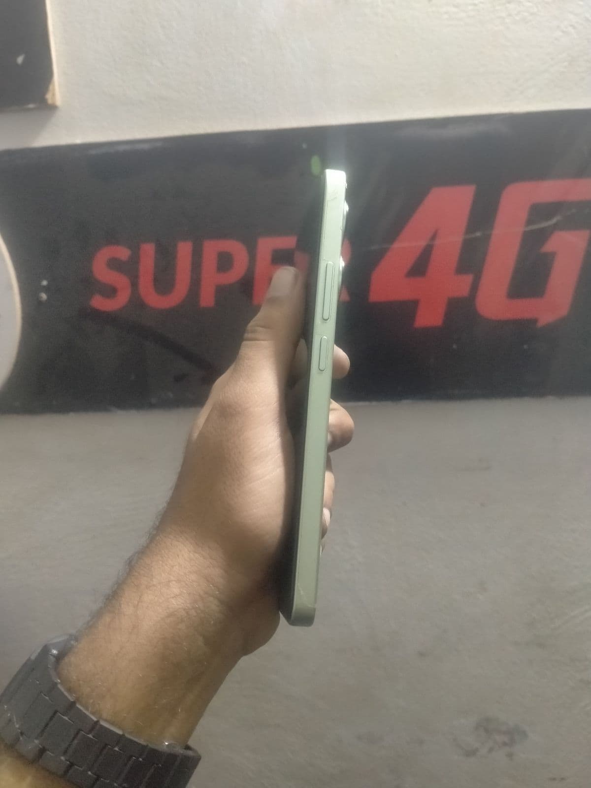 Xiaomi Redmi Note 13 8GB / 256GB in Mint Green — photo 4