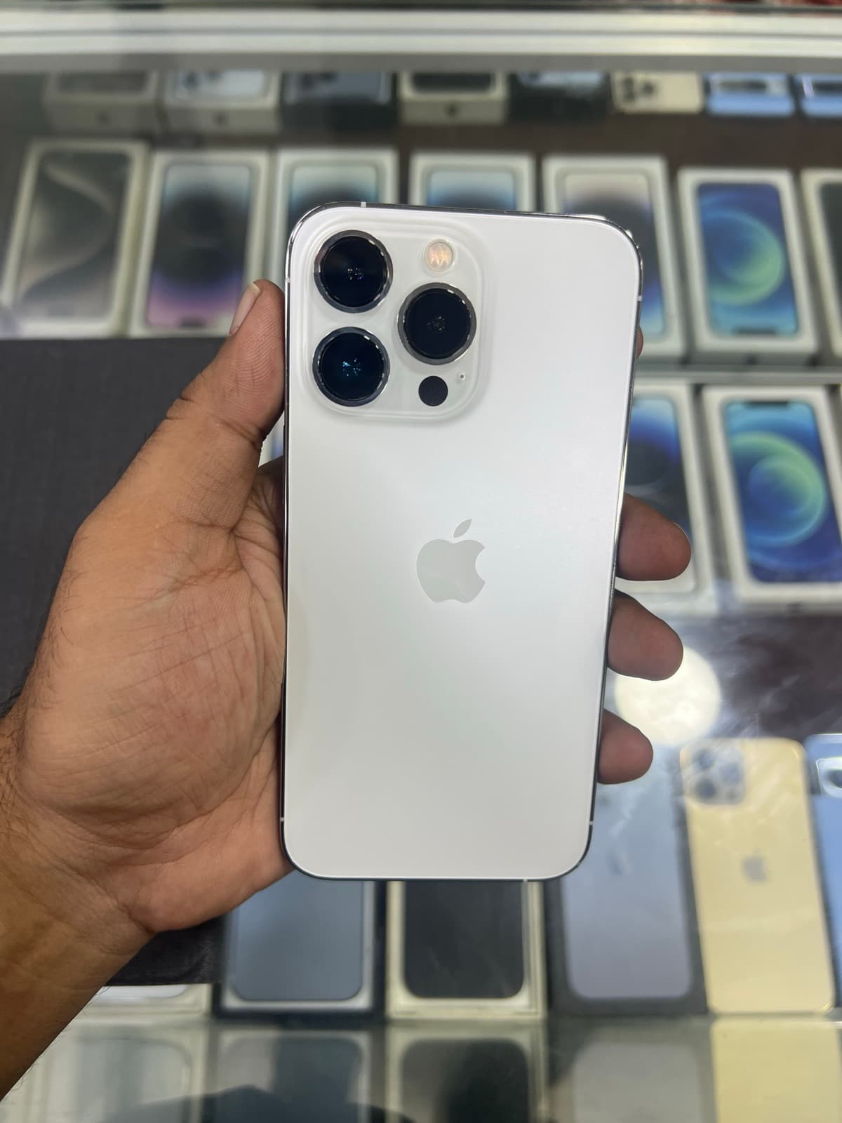 iPhone 13 Pro · 256GB