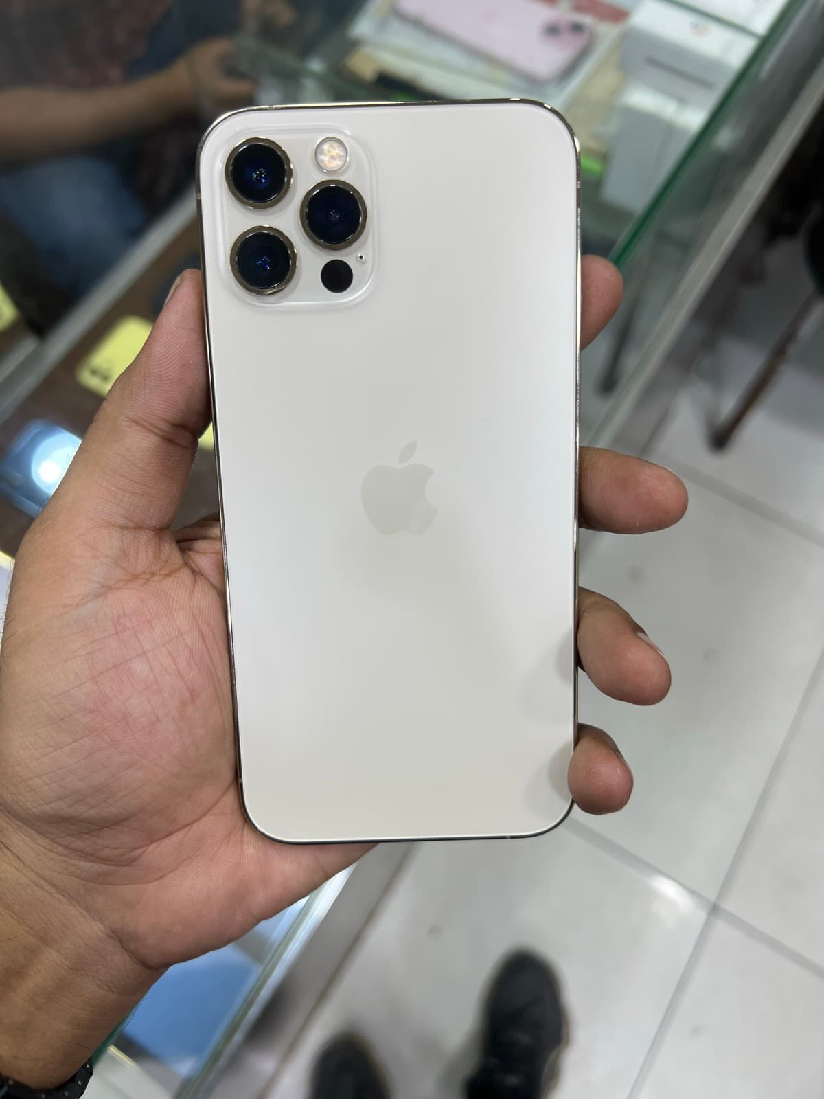iPhone 12 Pro · 256GB